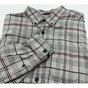 Eddie Bauer Classic Fit Mens Gray Plaid Flannel Shirt L‎ Button Down Casual P28
